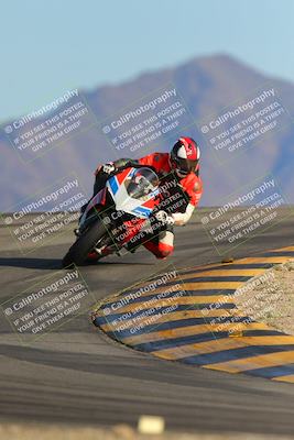 media/Dec-10-2023-SoCal Trackdays (Sun) [[0ce70f5433]]/Turn 12 (2pm)/